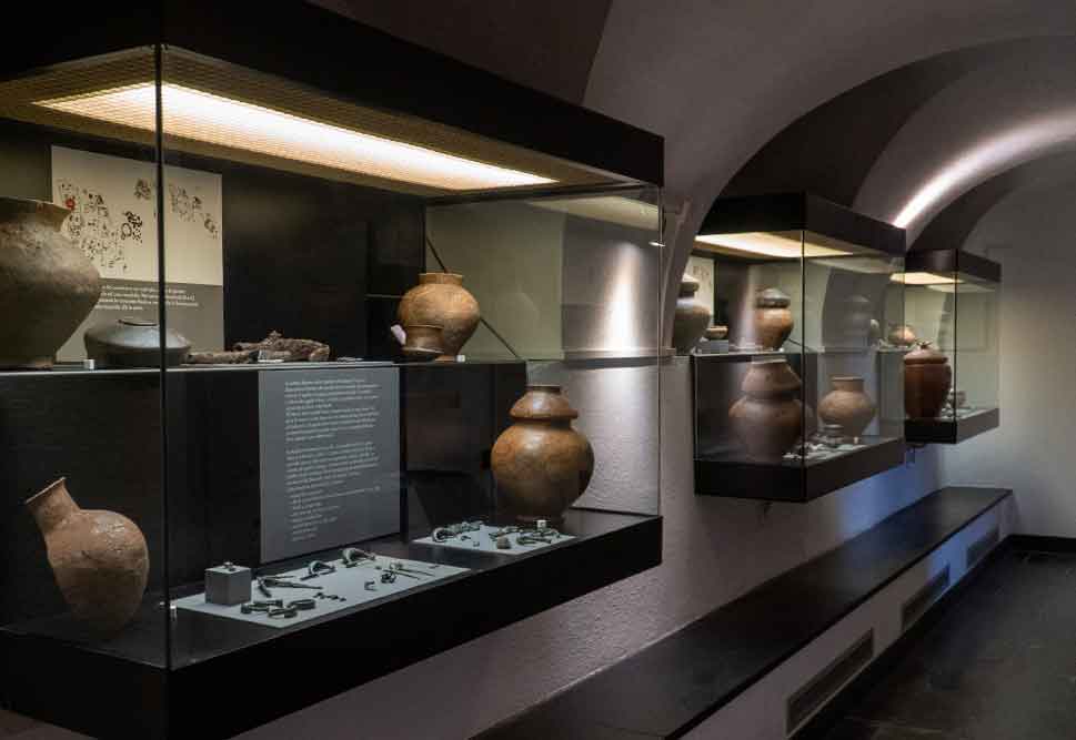 L’esposizione dei reperti nel museo di Chiavari